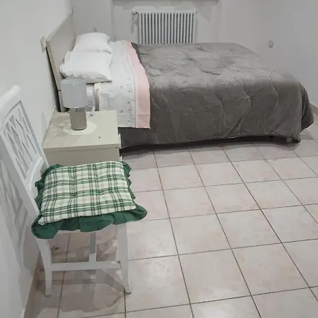 Πανσιόν Lepore Gems